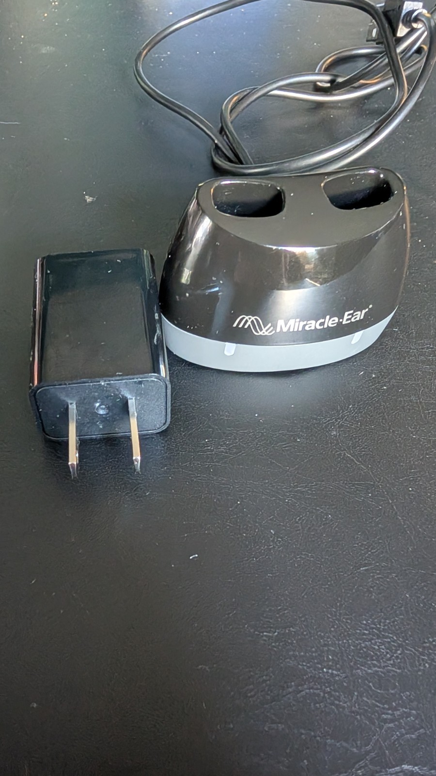 Miracle-Ear MeCharge R 3 STD Hearing Aid Desktop Charger- Charger Station