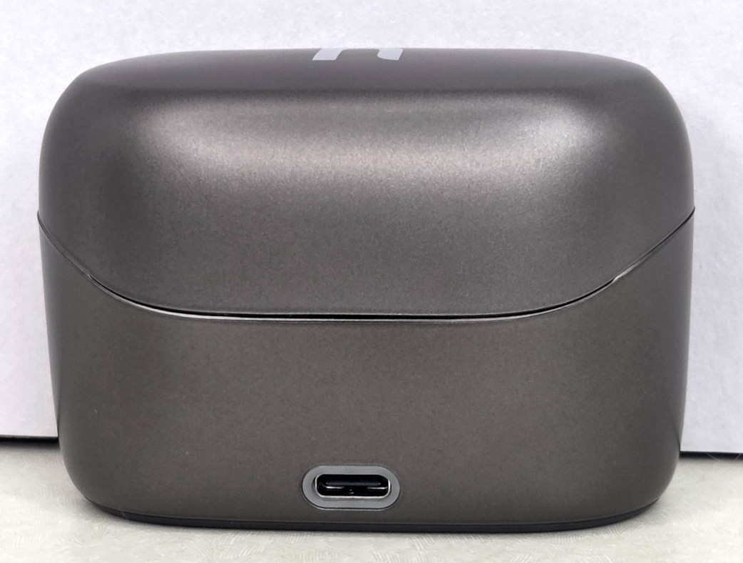 Unitron RIC S Charger For Moxi Smile Hearing Aids W/Charger, Great Deal!!