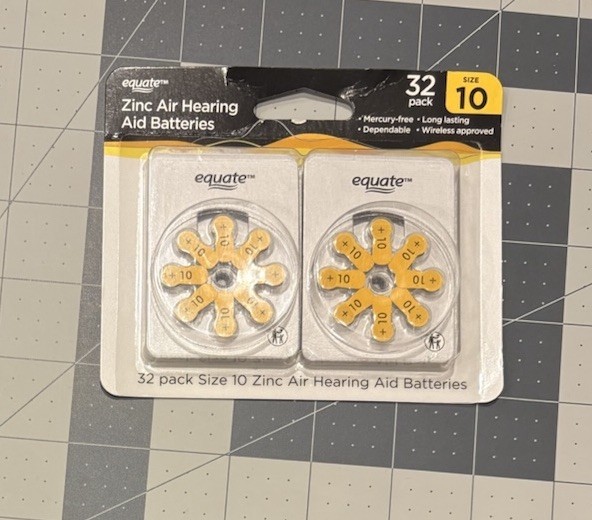 32 Pack Zinc Air Hearing Aid Batteries Size 10 Yellow NEW In Packing 11/27 Date