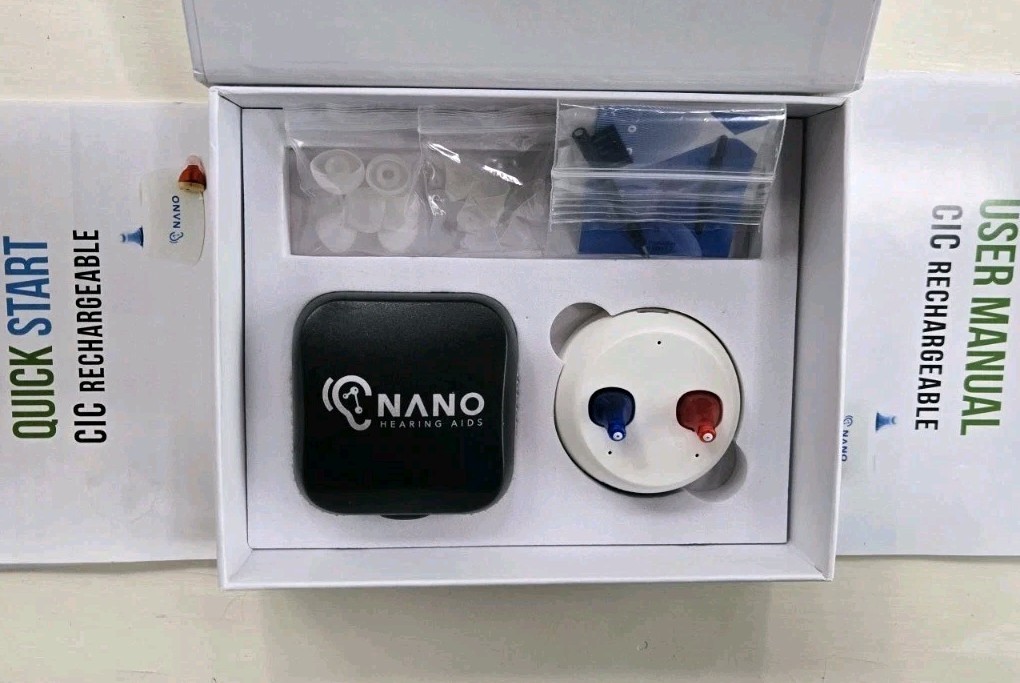 HEARING AIDS NEW OPEN BOX CLC RECHARGEABLE & ACCESSORIES. TESTED.