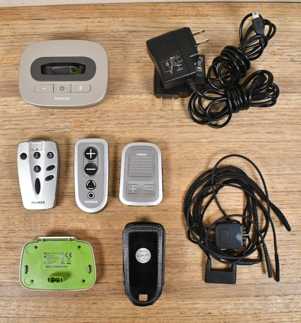 UNTESTED PHONAK Compilot TV Link II + More AS IS For PARTS or REPAIR READ