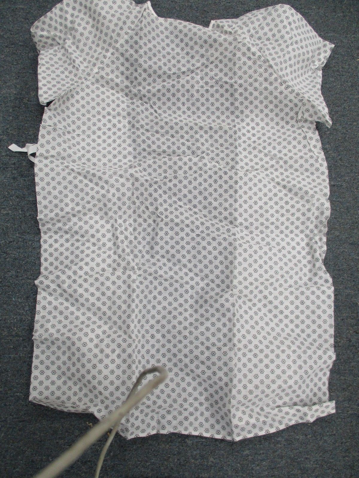 36 each WHITE -BLUE SQUARE HOSPITAL PATIENT GOWN MEDICAL EXAM GOWNS TYE BACK NEW