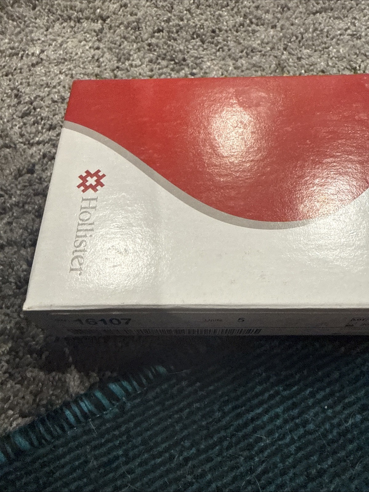HOLLISTER 1 BX/4 EA 16107 2 1/4” 57mm New Image 2-Piece Precut Flat Flextend