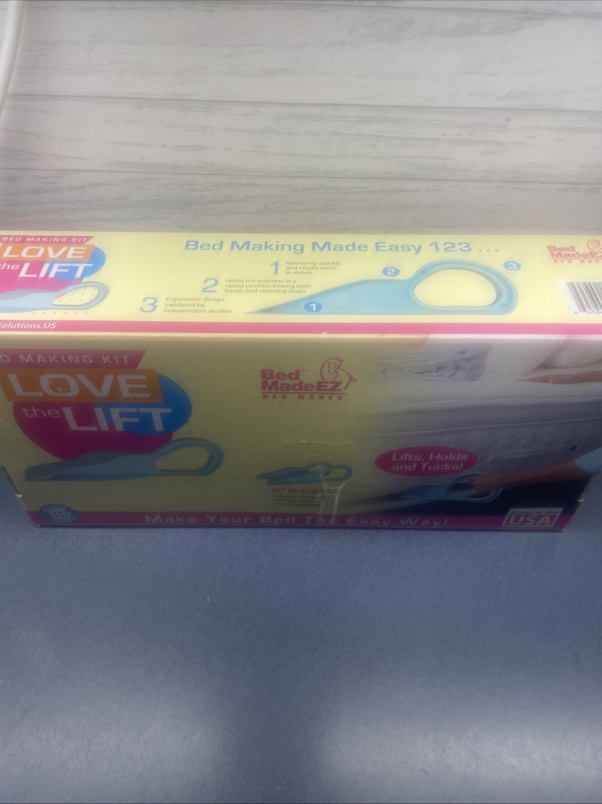 Bed MadeEZ Bed Making Assistant Kit Love Lift 2 Pack Wedges Storage Bag USA Made
