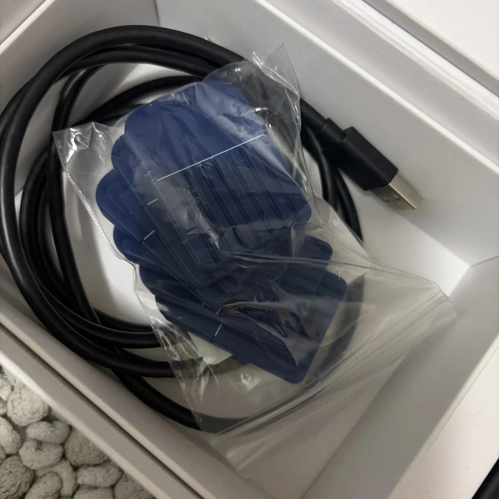 STARKEY GENESIS AI 24 mRIC + Premium CHARGER – Shipping worldwide-