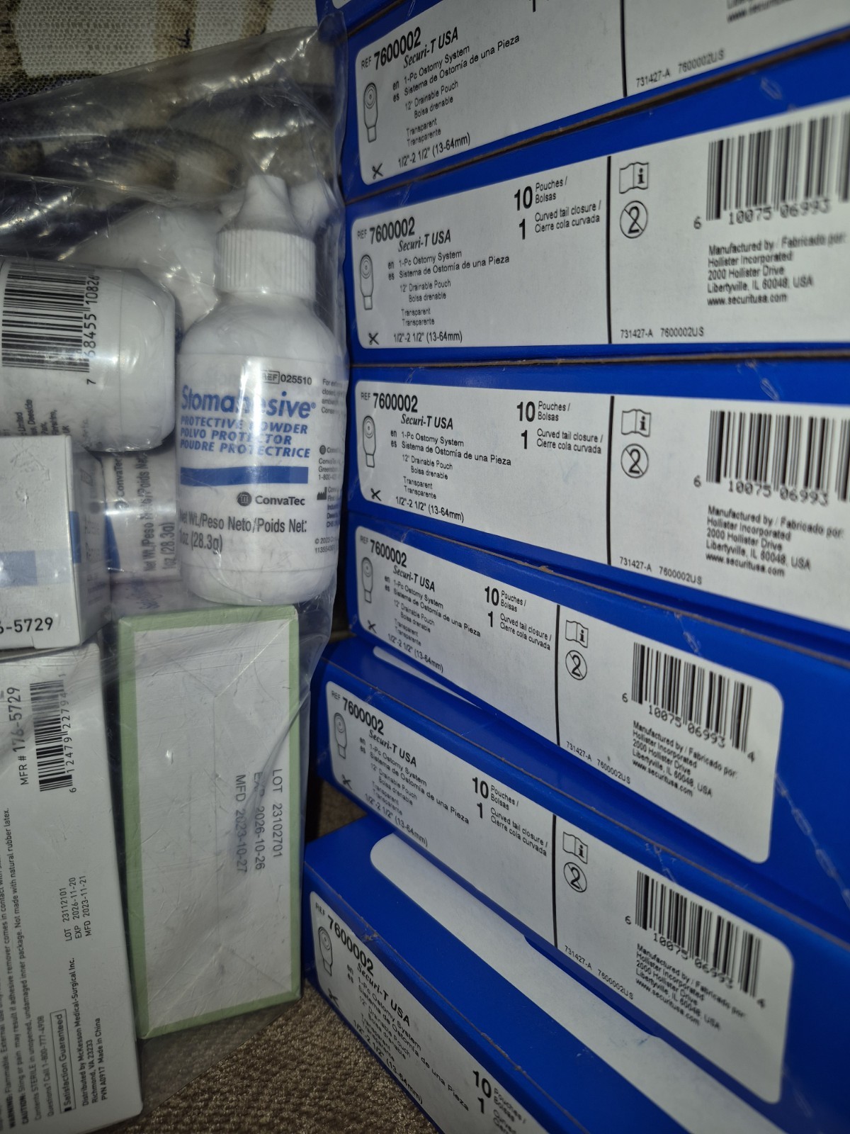 🔥New 7600002 Securi-T USA 90 Ostomy Pouches System Supplies Wipes Film Powder